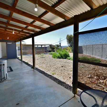 Hillside Retreat - Kalbarri Wa Villa Exterior photo